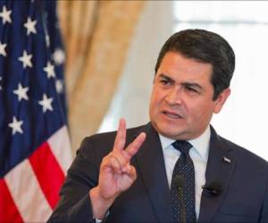 El presidente de Honduras, Juan Orlando Hernández, fue el orador principal de la reunión anual del Consejo de las Américas. (Foto: AP)