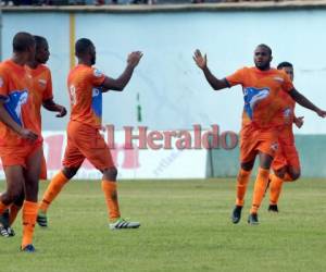 Los Lobos de la UPNFM son la sorpresa del torneo. (Foto: EL HERALDO)