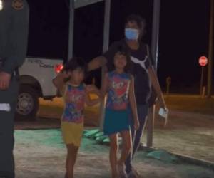 Dunia Hernández junto a sus dos hijas pedirá asilo en los Estados Unidos.