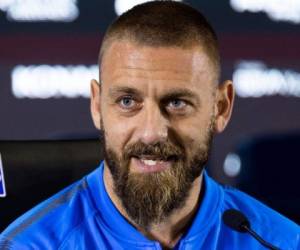 Daniele De Rossi fue presentado oficialmente este lunes en el Boca Junior de Argentina. Foto: AP.