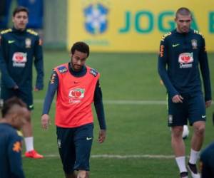 Neymar participa de un entrenamiento con la selecci n de Brasil en Teres polis, el domingo 2 de junio de 2019. Foto: Agencia AP /Leo Correa.