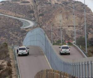 México dijo que aumentaría la vigilancia en la frontera pero respetando los derechos humanos de los migrantes. Foto: Agencia AFP