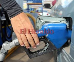 El alza a los combustibles se sintió en todas las semanas de enero.