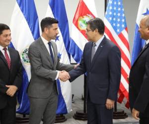 El presidente Hernández y el secretario interino de Seguridad de EE UU en la inauguración de la Conferencia.