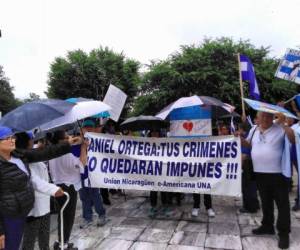 Almagro, que aboga por una salida electoral a la crisis política en Nicaragua, con comicios 'tan a la brevedad como se pueda', negó que ese país esté bajo una 'dictadura'. (AFP)