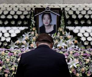 El deceso de Goo a los 28 años se produjo menos de dos meses después del de Choi Jin-ri, o Sulli, otra estrella de K-pop y amiga cercana de Goo. Foto: AP.