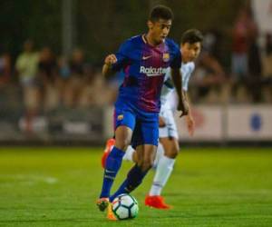 Anthony “El Choco” Lozano juega su primer partido oficial con el Barcelona.