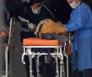 Según Cabello, 83 reclusos y siete funcionarios del Instituto Nacional Penitenciario y Carcelario (Inpec) resultaron heridos. 'No hubo fugas, se controlaron', destacó la ministra. Foto: AFP