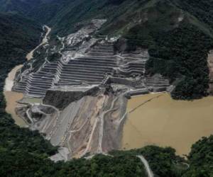 La fuerte temporada de lluvias también ha aumentado el riesgo de un desastre mayor en Colombia. Foto: Agencia AFP