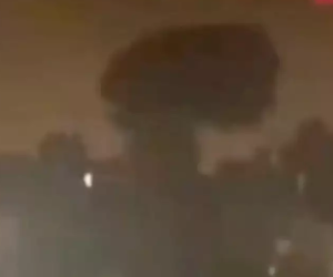 En horas de la noche se informó de “tres explosiones” cerca de la base militar de Shekari.