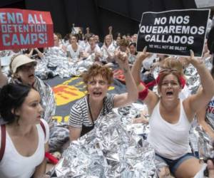 Los centros de detención para migrantes fueron creados obedeciendo a la política 'Tolerancia cero' aprobada por el presidente de Estados Unidos, Donald Trump. Foto: AP