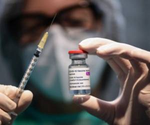 Chile recibirá está semana unas 160,000 dosis de AstraZeneca mediante el mecanismo internacional COVAX que busca una distribución mundial equitativa de las diversas vacunas.
