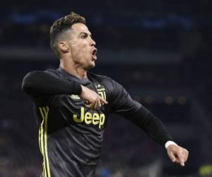 Cristiano Ronaldo celebrando el primer gol de la Juventus contra el Ajax. Foto:AFP