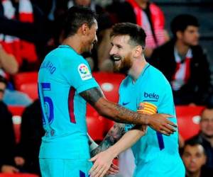 El club catalán superó al Athletic Bilbao por 2 a 0 y consiguió prolongar su liderazgo en la liga española. Foto AFP