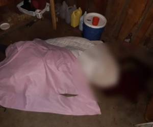 El cadáver de la joven madre quedó tirado en una esquina de la vivienda. Foto: Cortesía.