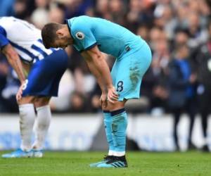 Tottenham sigue sin poder encontrar la luz. Foto: AFP.