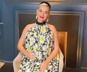 Katy Perry está a punto de dar a luz a su primer hija con el actor Orlando Bloom.