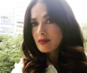 A menos de un mes de cumplir los 51, la actriz mexicana se dejó ver mejor que nunca. Foto cortesía Instagram @salmahayek