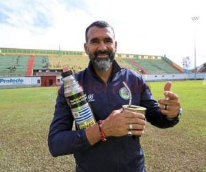 Robert Lima, exdefensa albo y técnico del Juticalpa. Foto EL HERALDO