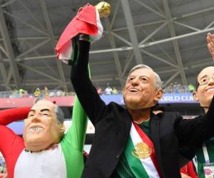 Los hinchas mexicanos en el estadio Samara de Rusia.