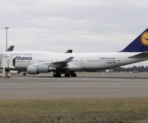 Un avión de Lufthansa estacionado en Christchurch, Nueva Zelanda. Foto AP
