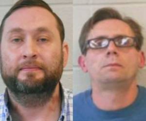 Los profesores Terry David Bateman y Bradley Allen Rowland, de la Universidad Estatal Henderson, fueron arrestados el viernes. Foto: AP.