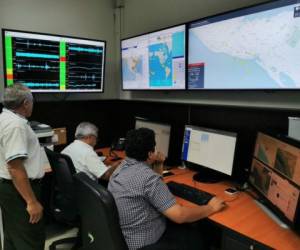 El Ministerio de Medio Ambiente de El Salvador dijo que monitorea muy de cerca los niveles del oleaje en el Pacífico. Foto: Cortesía Ministerio de Medio Ambiente El Salvador.