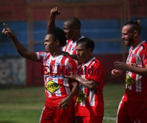 Víctor Moncada marcó el gol con el que Vida está venciendo 1-0 a Juticalpa.