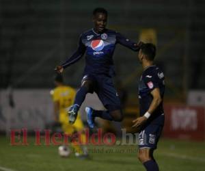 Rubilio Castillo acertó el primer tanto para las Águilas. Foto: Johny Magallanes / EL HERALDO.