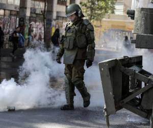 Desde el 18 de octubre estallaron las protestas sociales en Chile a raíz del aumento del pasaje del metro. Foto AFP