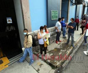 El IHSS le tuvo que hacer frente a la enorme cantidad de incapacidades provocadas por covid-19 en el sector obrero. Foto: EL HERALDO.