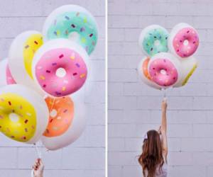 Globos en forma de donas muy originales.