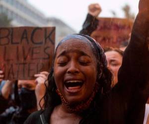 Fundado en 2013 en Estados Unidos, este movimiento 'se convirtió en uno de los más poderosos del mundo para luchar contra la injusticia racial', declaró este sábado a la AFP Petter Eide, diputado de Izquierda Socialista. Foto: AFP