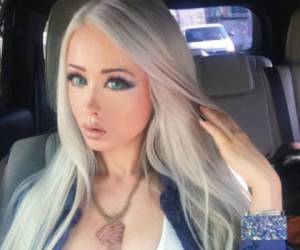 Valeria Lukyanova es una chica que desde hace varios años ha deseado convertirse en una muñeca Barbie. Foto: Instagram