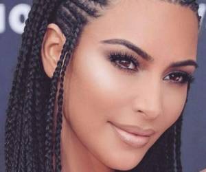 Kim Kardashian tiene 37 años de edad.