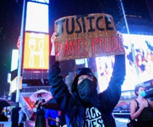 Daniel Prude, de 41 años, que padecía problemas de salud mental, murió asfixiado por la policía tras su arresto el 23 de marzo en Rochester, Nueva York. Foto: AFP.