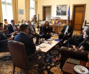 La delegación del CCPN que se reunió con el secretario general de la OEA, Luis Almagro, la integraron Reinaldo Sánchez, Olga Alvarado, Luis Colindres y Nelson Márquez.