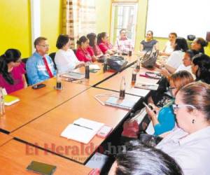 Las autoridades educativas se reunieron con los directores de los centros no gubernamentales, pero no hubo consenso. Foto: EL HERALDO