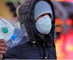 Irán anunció el viernes 13 nuevos casos de contagios por el coronavirus y la muerte de otras dos personas que estaban contagiadas. Foto: AFP