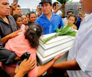 Nicaragua llora la muerte de toda una familia.