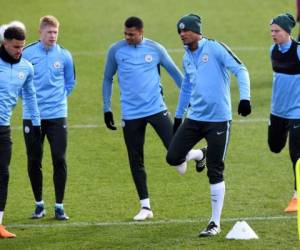 Los jugadores del Manchester City durante uno de sus entrenamientos. (AFP)