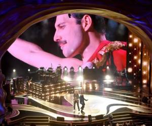 El guitarrista y el baterista de la banda Queen se lucieron en el escenario de los premios Oscars 2019. Foto: AFP