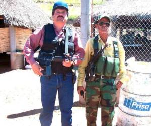 El narcotraficante tiene un peculiar gusto por la comida y las gorras.