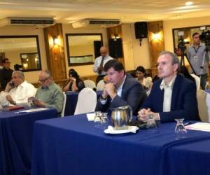 Igor Garafulic, de la ONU, y Guillermo Kirkpatric, embajador de España, estuvieron en San Pedro Sula.