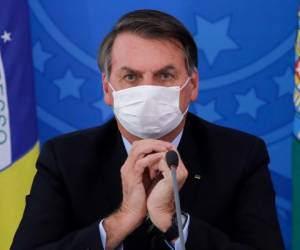 Jair Bolsonaro se ha practicado el exámen de coronavirus en dos ocasiones, ambas han dado negativo. Foto: AFP