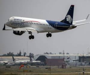 En 2020, el número de pasajeros cayó a su nivel de 2003, con 1.800 millones, según la Organización de Aviación Civil Internacional. Foto:AFP