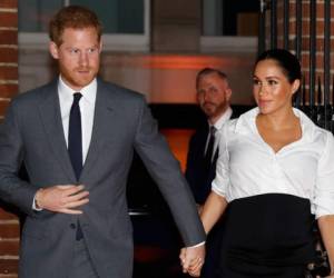 El Príncipe Harry y Meghan, Duquesa de Sussex, de Gran Bretaña, llegan para asistir a los premios anuales Endeavor Fund Awards en el Drapers Hall de Londres el 7 de febrero de 2019.