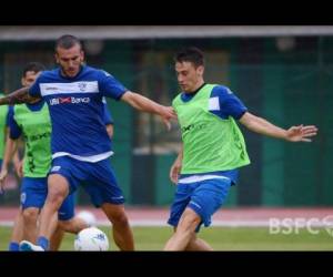 El partido amistoso del Brescia ante un equipo local que ganaron los de Suazo 6-2 el fin de semana. Foto:Bresia.it