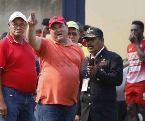 Ricardo Elencoff, presidente de Real Sociedad, durante duelo ante Platense. Foto Grupo OPSA