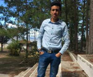 Olman Adalid Castillo, de 18 años de edad, cursaba el último año de la carrera de Contaduría y Finanzas.